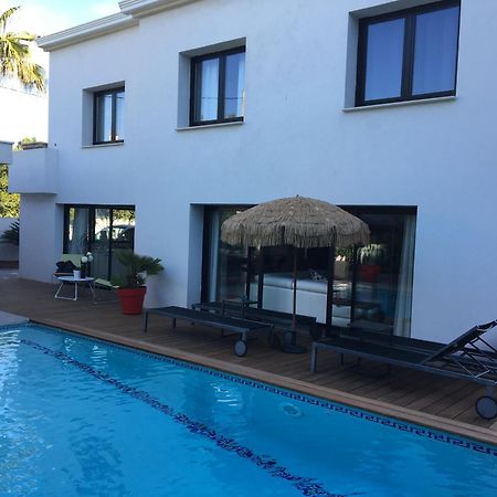 La Villa Blanche Sanary-sur-Mer Exterior photo
