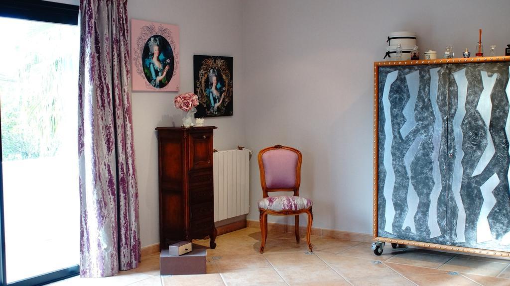 La Villa Blanche Sanary-sur-Mer Room photo