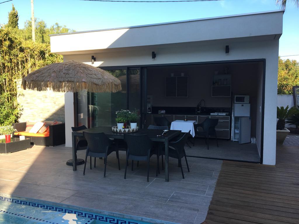 La Villa Blanche Sanary-sur-Mer Exterior photo